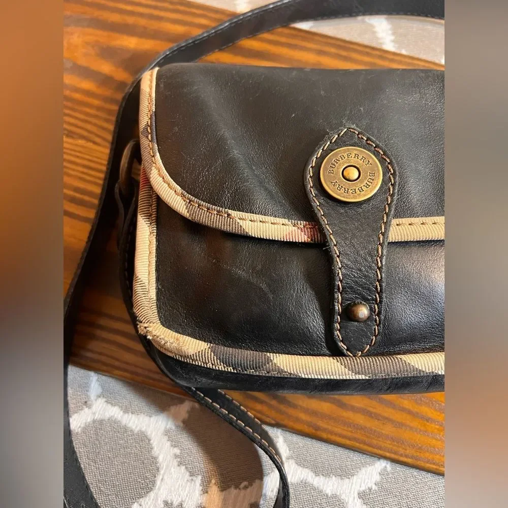Burberry Vintage Black Crossbody Bag with Nova Check trim magnetic snap on flap